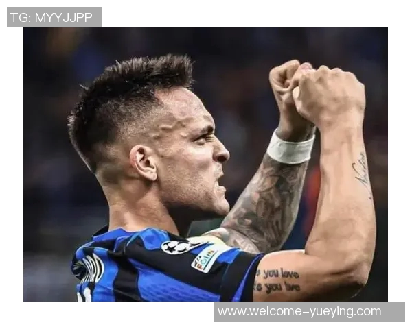 劳塔罗对齐沃换人决定不满摔水瓶表达愤怒情绪